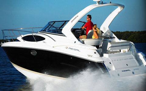 Regal Boat Repairs in and near Grosse Pointe Michigan